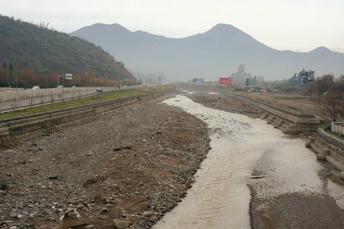 mapocho desde puente kennedy